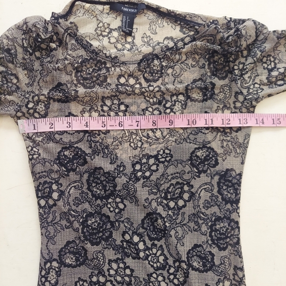 Forever 21 lace print bodycon dress stretch nylon sheer w/ slip lining Sz small - Picture 6 of 8